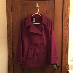 Women’s double-breasted peacoat
